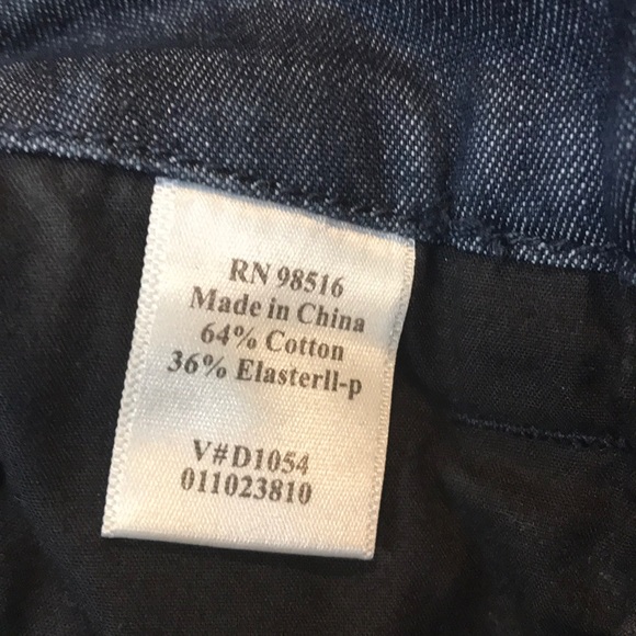 09 Coldwater Creek Capri Jeans P14 - Picture 7 of 7